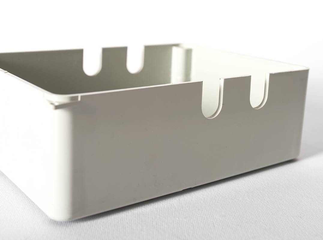 Assemblaggi Facon - Fresatura scatole in materiale plastico