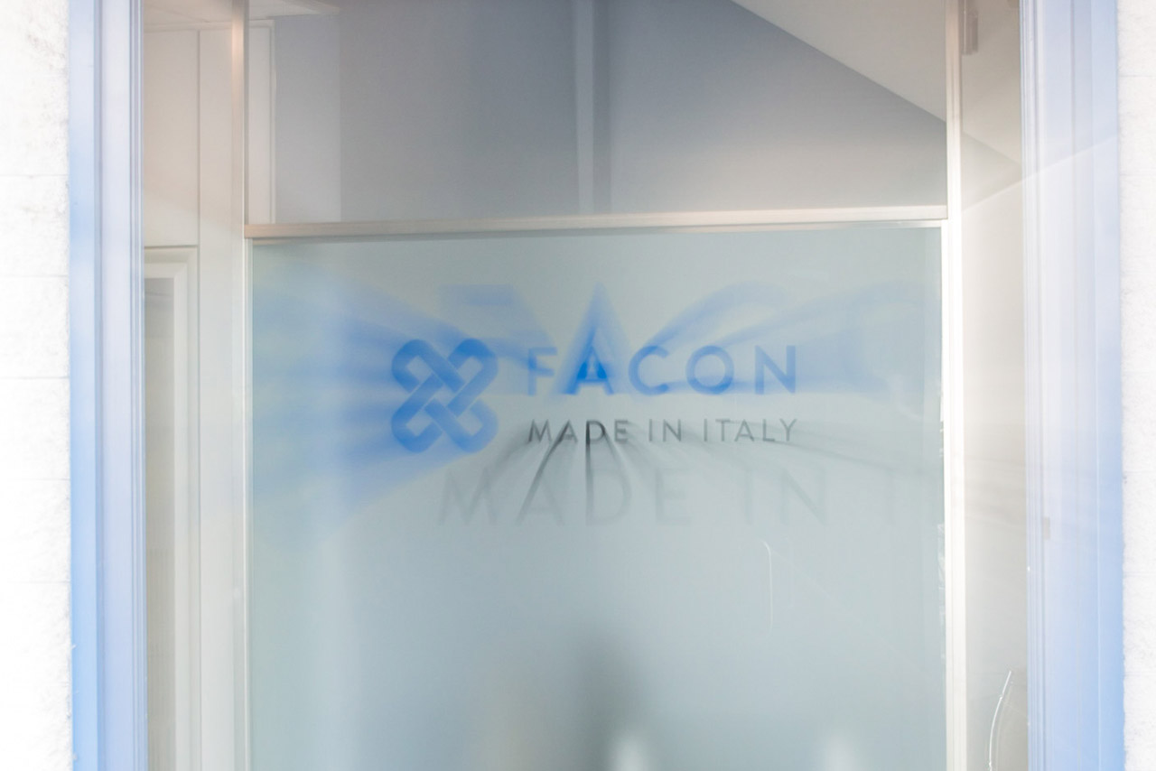 Facon Srl si occupa dello sviluppo e della commercializzazione di cablaggi elettrici